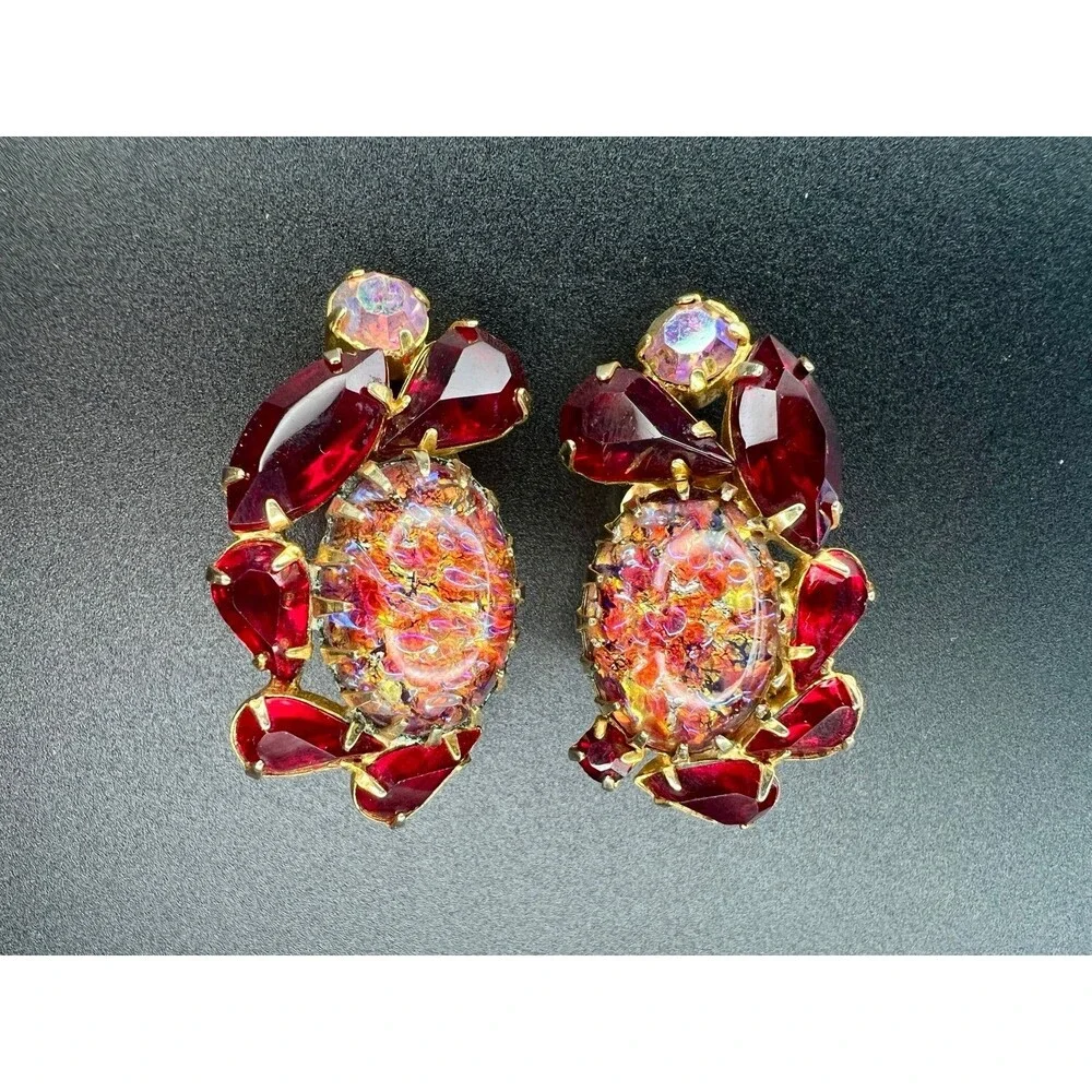 Vintage D&E Juliana Red Art Cabochon & Ruby Rhinestone Clip Earrings (page 115)